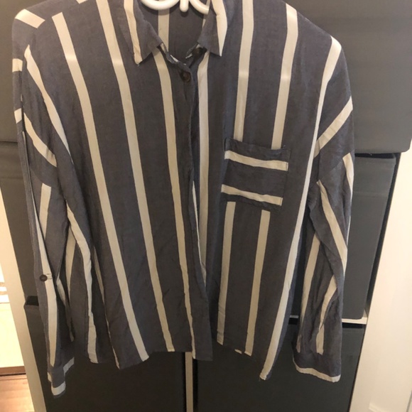 Blouse - Picture 2 of 2